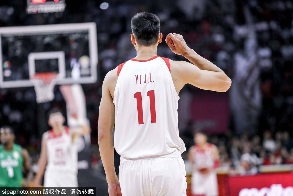 本赛季目前为止，塞瓦略斯为皇马出场10次，其中2次首发，打进1球。
